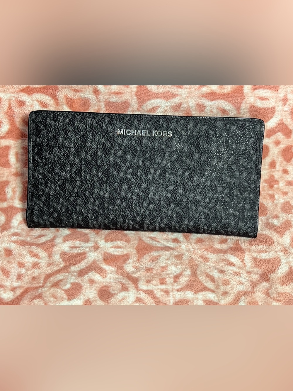 Michael Kors Black Signature Continental Wallet
